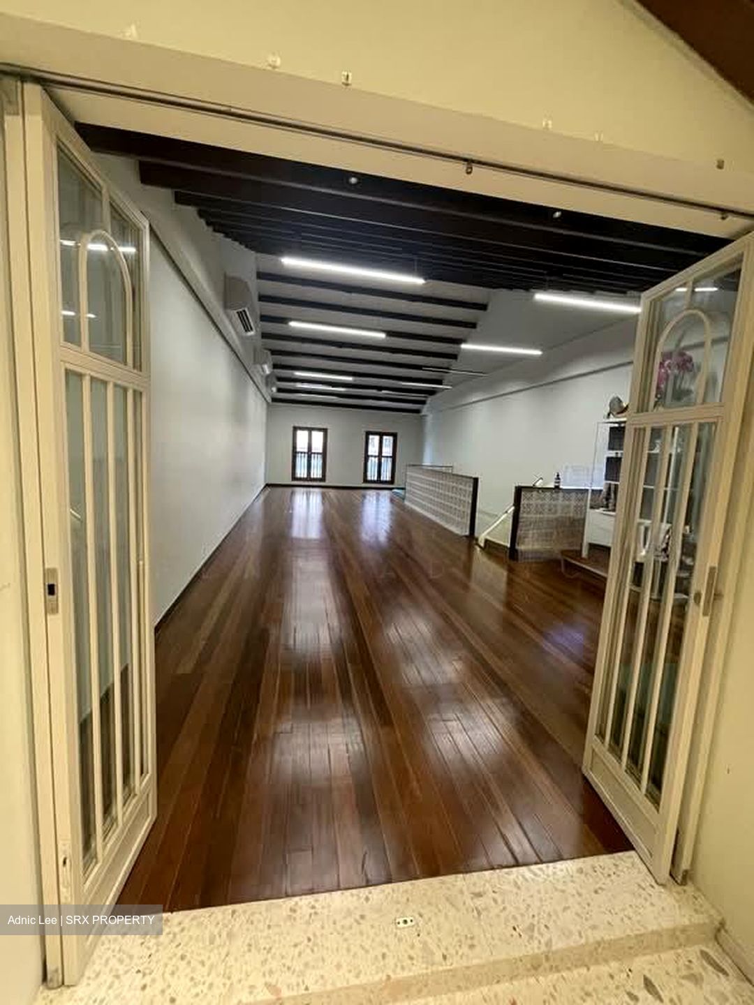 Kampong Glam Conservation Area (D7), Shop House #580885991